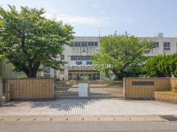 松戸市立南部小学校／徒歩10分・約800m