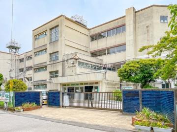 松戸市立八ケ崎小学校／徒歩5分・約350m
