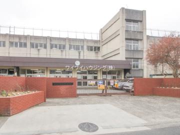 松戸市立松飛台第二小学校／徒歩5分・約400m