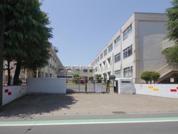 松戸市立稔台小学校／徒歩7分・約500m(2025年2月)