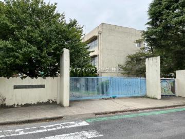 松戸市立根木内小学校／徒歩10分・約760m(2024年12月)