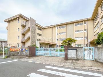 松戸市立古ケ崎小学校／徒歩10分・約750m(2025年4月)