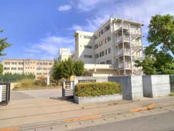 松戸市立馬橋北小学校／徒歩4分・約290m