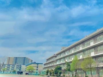 流山市立南流山第二小学校／徒歩17分・約1,300m(2025年11月)