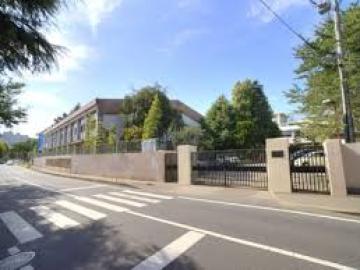 松戸市立第一中学校／徒歩14分・約1,100m(2025年2月)