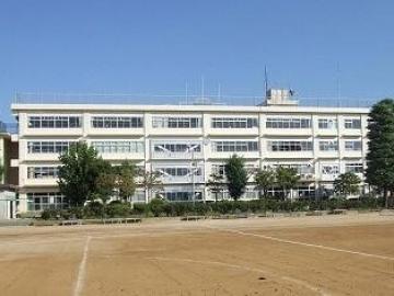 柏市立田中中学校／徒歩22分・約1,700m(2026年4月)