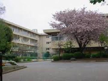 松戸市立常盤平中学校／徒歩15分・約1,200m(2026年5月)
