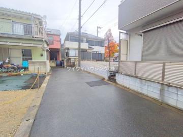 前面道路含む現地写真(2025年11月)