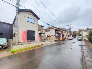 前面道路含む現地写真(2025年10月) 前面道路含む現地写真(2025年10月)