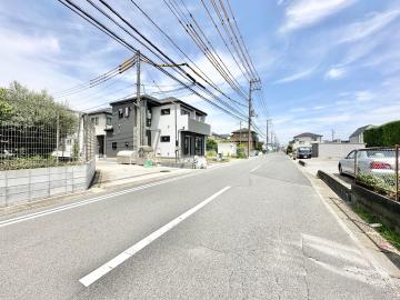 前面道路含む現地写真(2025年6月) 前面道路含む現地写真(2025年6月)