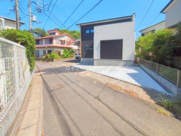 前面道路含む現地写真(2025年9月) 前面道路含む現地写真(2025年9月)