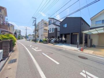 前面道路含む現地写真(2025年8月)