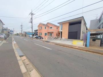 前面道路含む現地写真(2025年11月)