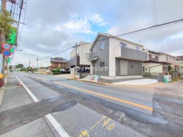 前面道路含む現地写真(2025年10月)