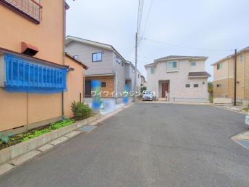 前面道路含む現地写真(2025年10月) 前面道路含む現地写真(2025年10月)
