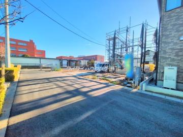 前面道路含む現地写真(2025年12月)