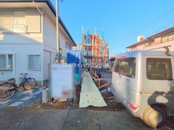 前面道路含む現地写真(2025年12月)