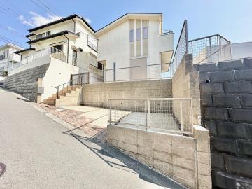 前面道路含む現地写真(2026年3月)