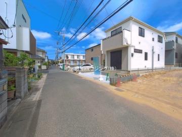 前面道路含む現地写真(2026年8月)