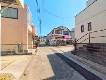 前面道路含む現地写真(2025年3月)