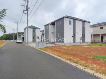 前面道路含む現地写真(2025年10月) 前面道路含む現地写真(2025年10月)
