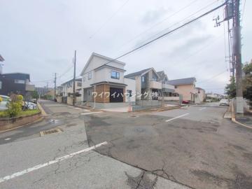 前面道路含む現地写真(2025年10月)