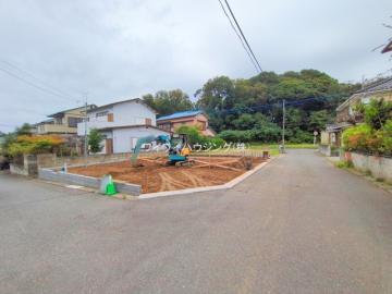 前面道路含む現地写真(2025年10月)