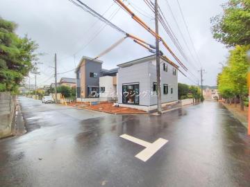 前面道路含む現地写真(2025年10月) 前面道路含む現地写真(2025年10月)