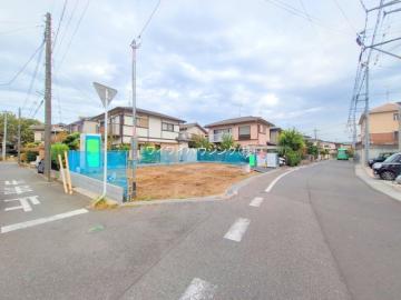 前面道路含む現地写真(2025年10月) 前面道路含む現地写真(2025年10月)