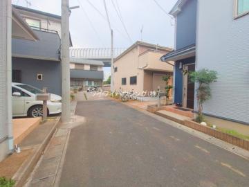 前面道路含む現地写真(2025年12月)