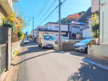 前面道路含む現地写真(2025年12月)