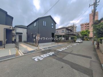前面道路含む現地写真(2026年8月)