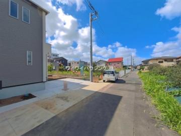 前面道路含む現地写真(2026年8月)