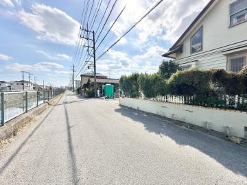 前面道路含む現地写真(2025年10月)