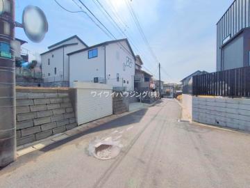 前面道路含む現地写真(2025年3月)