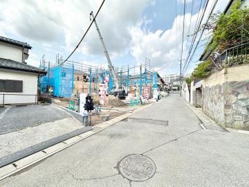 前面道路含む現地写真(2025年4月)