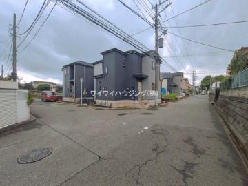 前面道路含む現地写真(2026年8月)